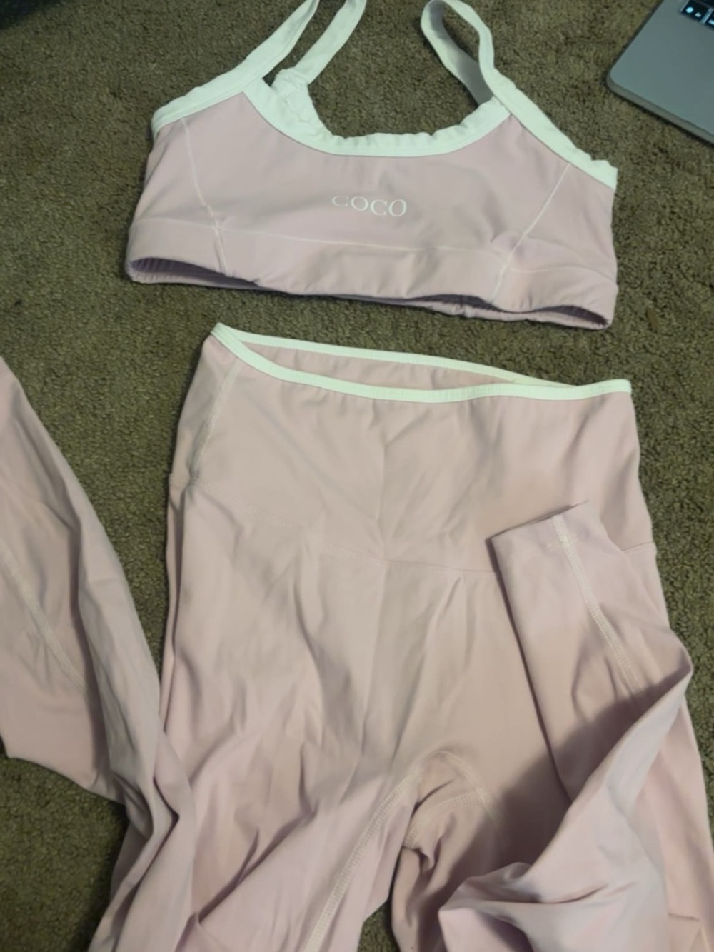 COCO Light Pink Active Set - Sports Bra & Leggings